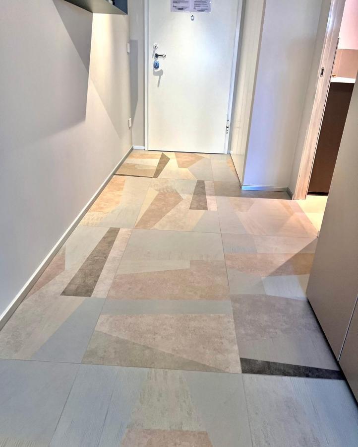 La Perla Di Bari - Private Parking Apartment Luaran gambar